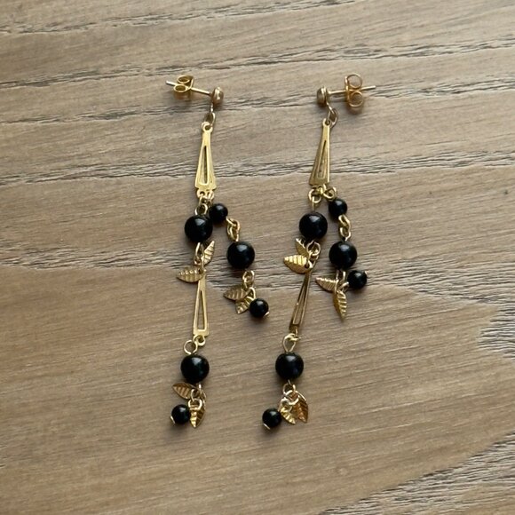 Vintage Gold & Black Beaded Dangle Earrings With Leaf Accents - Picture 3 of 7
